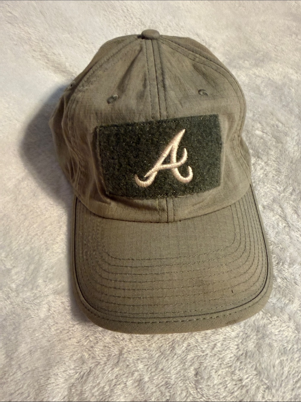 Nike light green Baseball Cap with Black Patch and White atlanta braves A